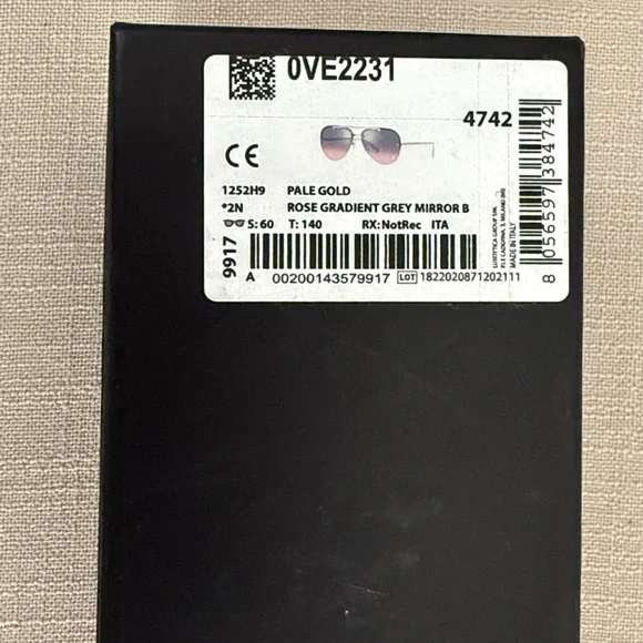 NWT - Versace Gold Frame Aviator Sunglasses with Purple-Rose Gradient Lenses - Picture 7 of 7